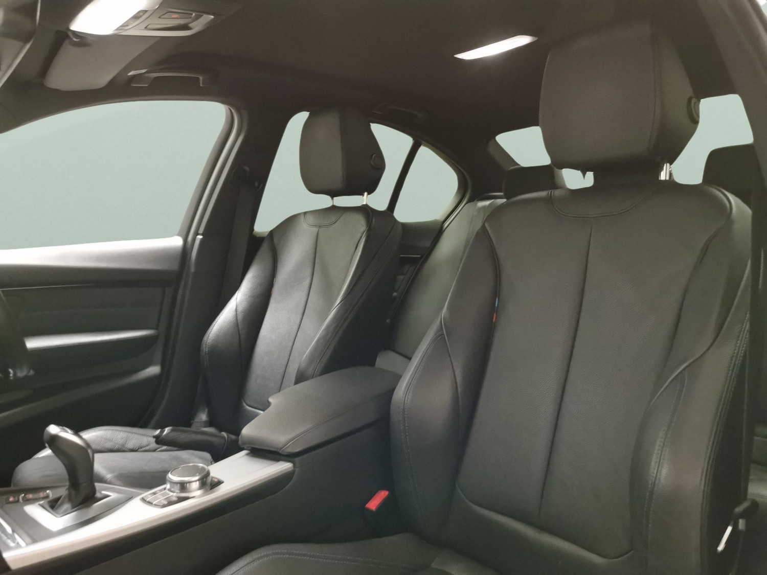 Used BMW 3 Series 2018 for sale - 76374934: Photo 11