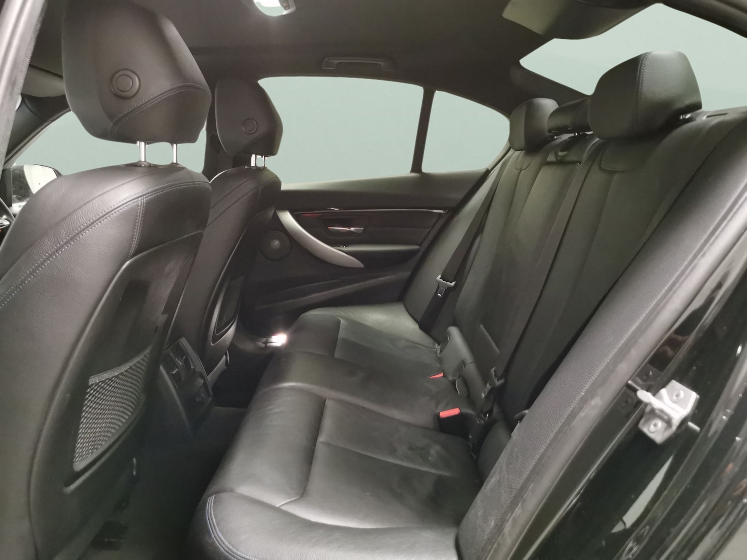 Used BMW 3 Series 2018 for sale - 76374934: Photo 36