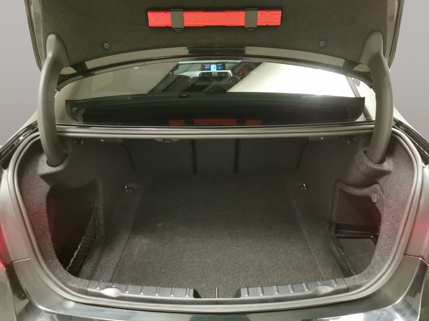 Used BMW 3 Series 2018 for sale - 76374934: Photo 44