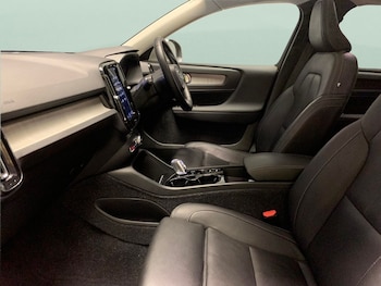 Used Volvo XC40 2020 for sale - 75454342: Photo