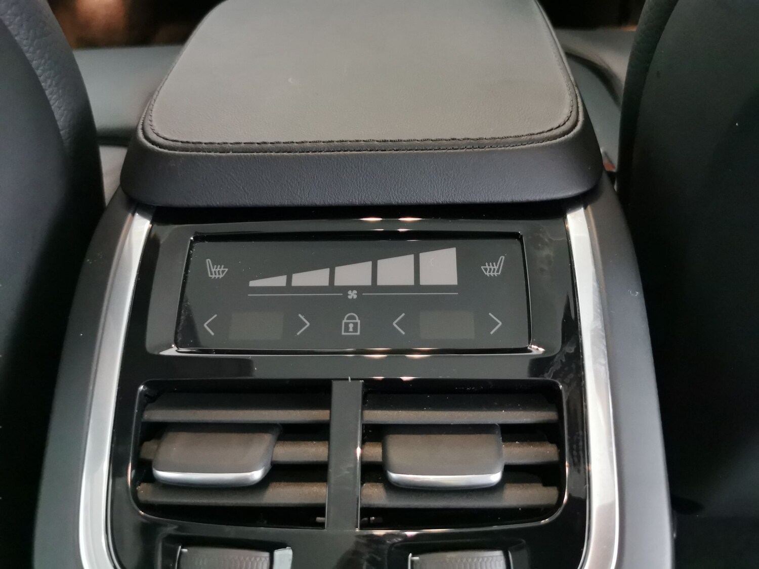 Used Volvo XC90 for sale - 78118477: Photo 15