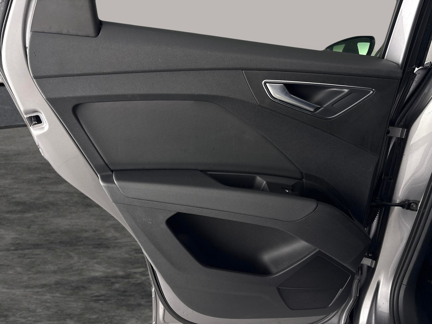 Used Audi Q4 e-tron 2023 for sale - 77988651: Photo 34