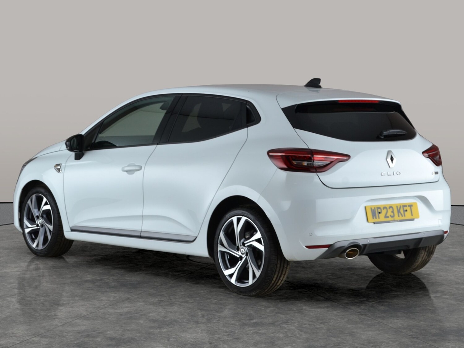 Used Renault Clio 2023 for sale - 77815075: Photo 11