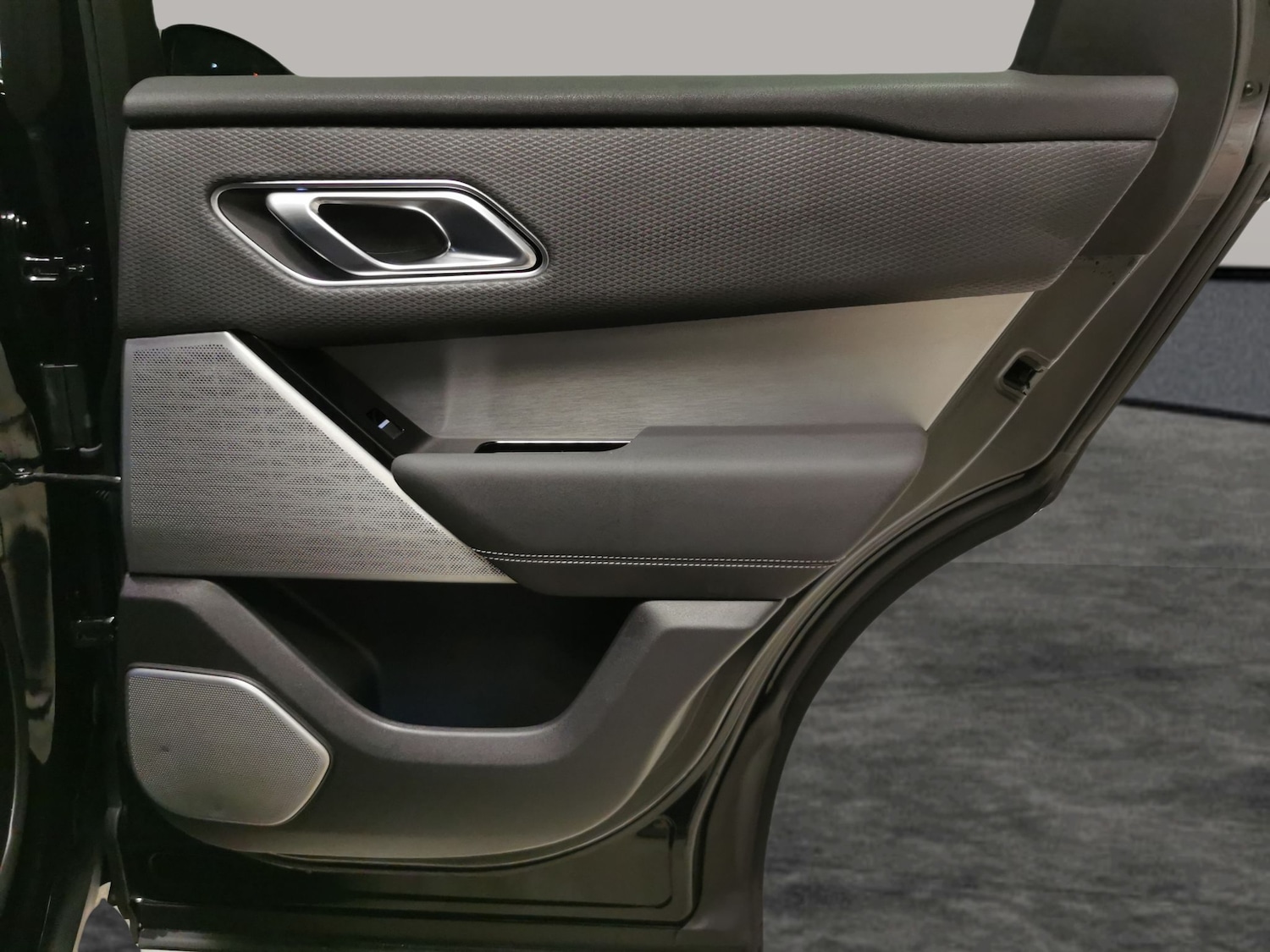 Used Land Rover Range Rover Velar 2022 for sale - 78037072: Photo 32