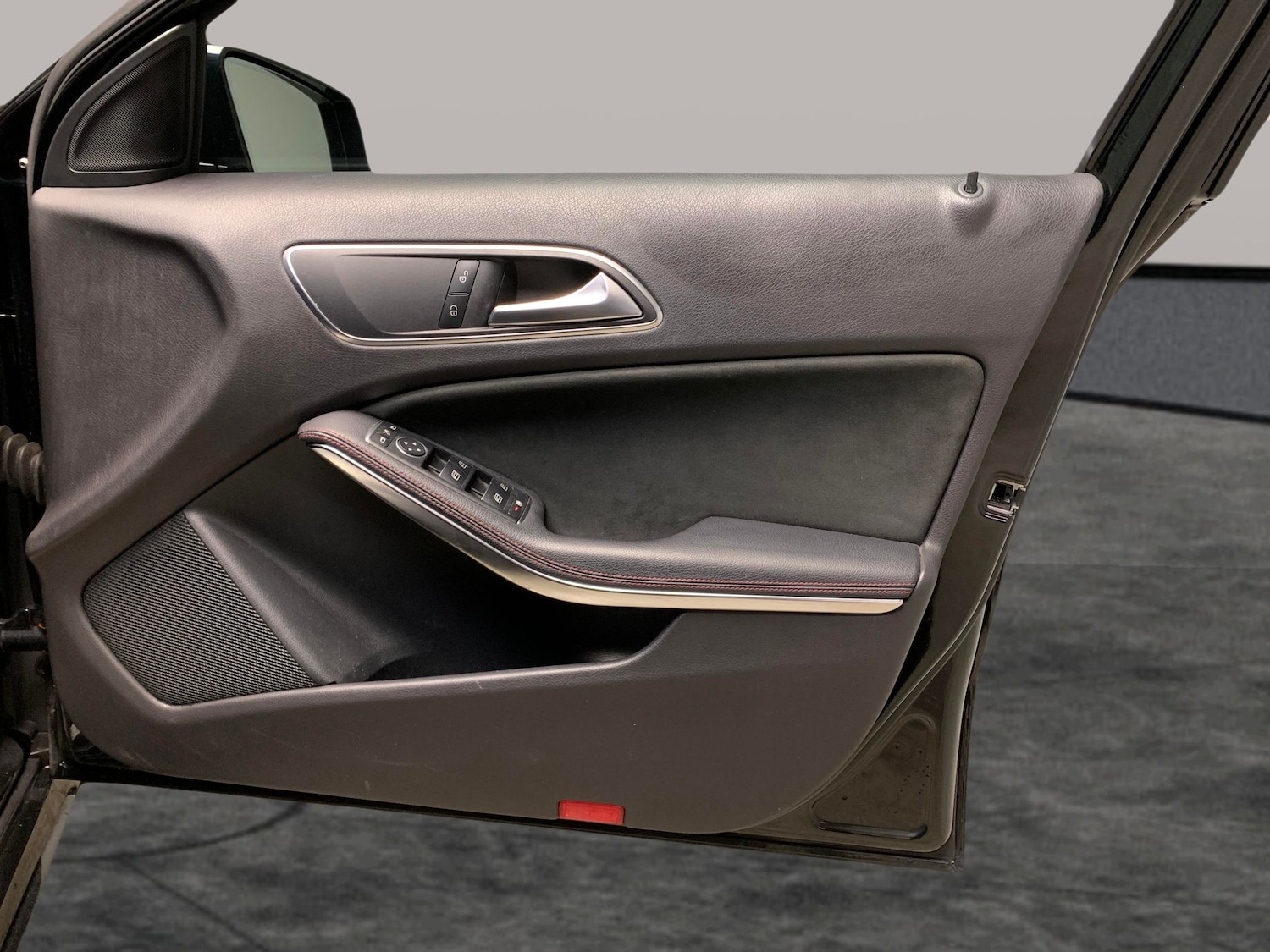 Used Mercedes-Benz A-Class for sale - 76554930: Photo 30