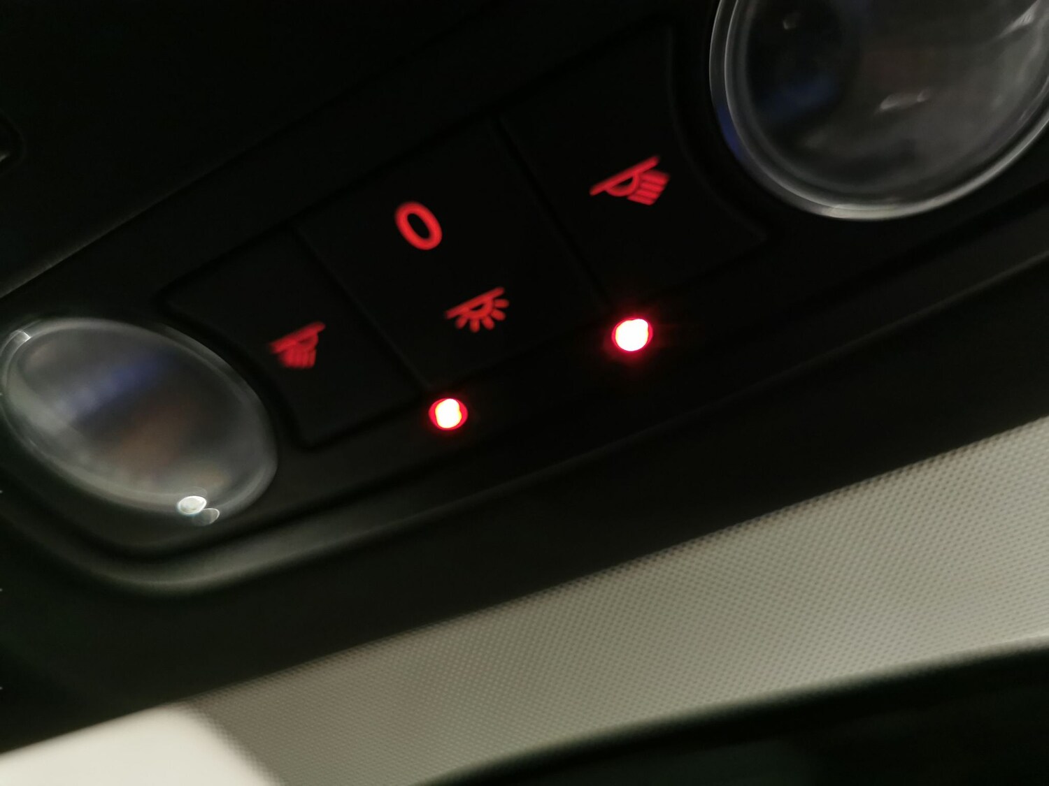 Used Volkswagen Beetle 2018 for sale - 77592579: Photo 19