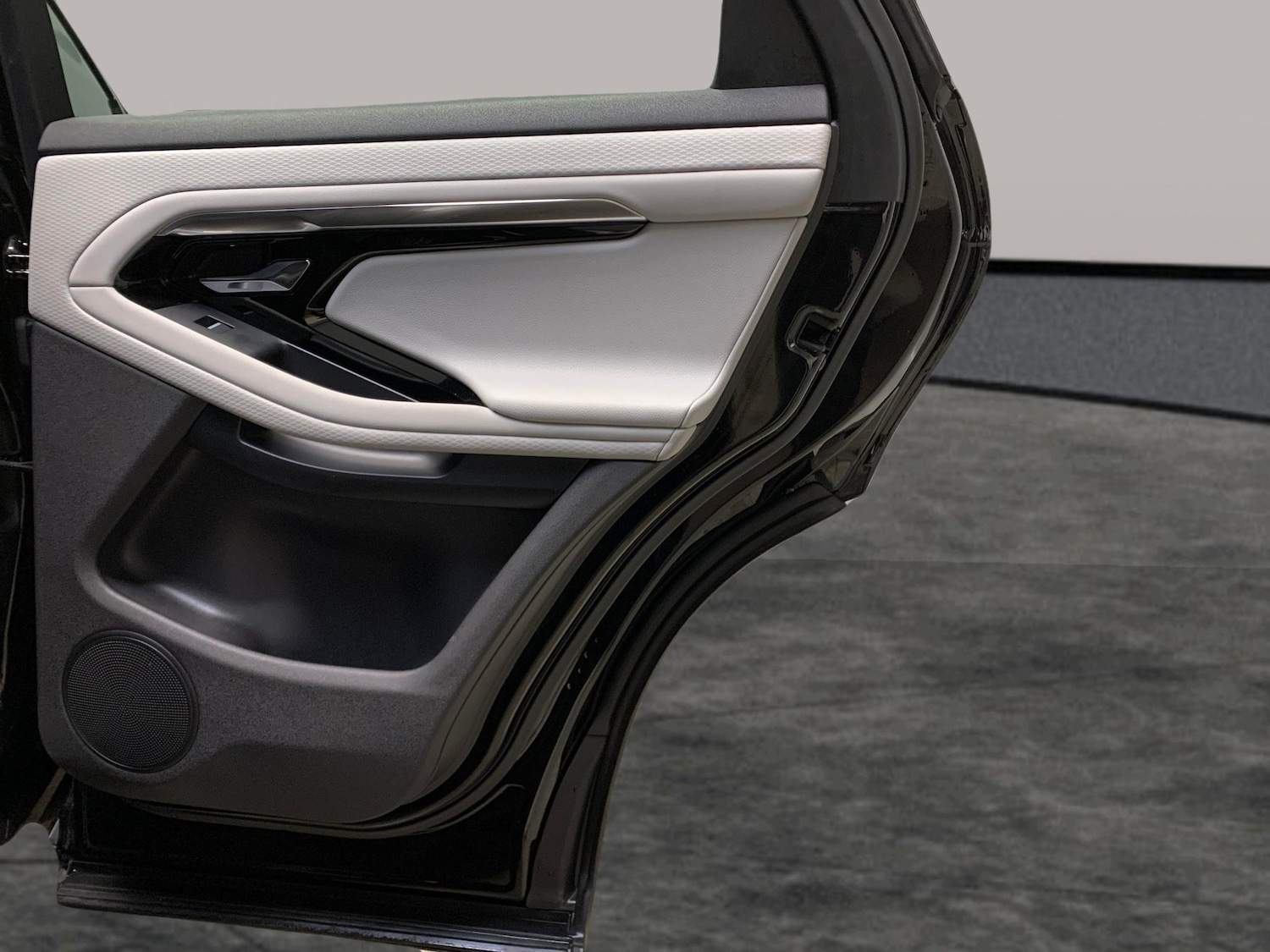 Used Land Rover Range Rover Evoque 2021 for sale - 76931889: Photo 28