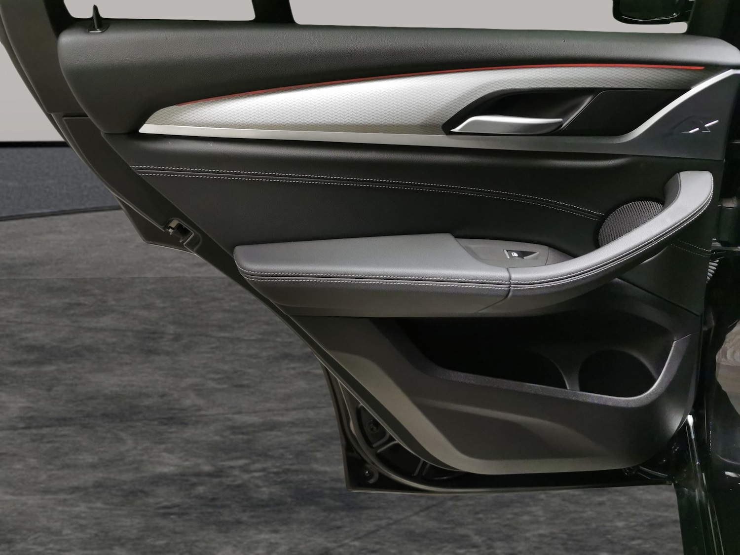 Used BMW X4 2020 for sale - 77340105: Photo 29