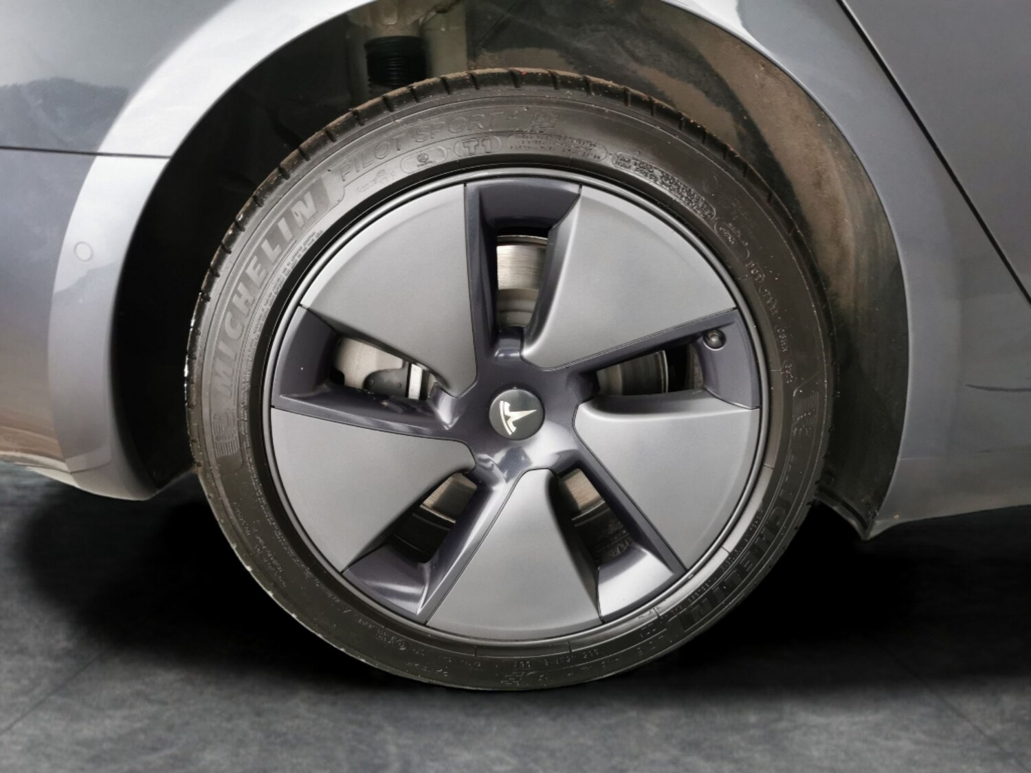 Used Tesla Model 3 2021 for sale - 77364995: Photo 30