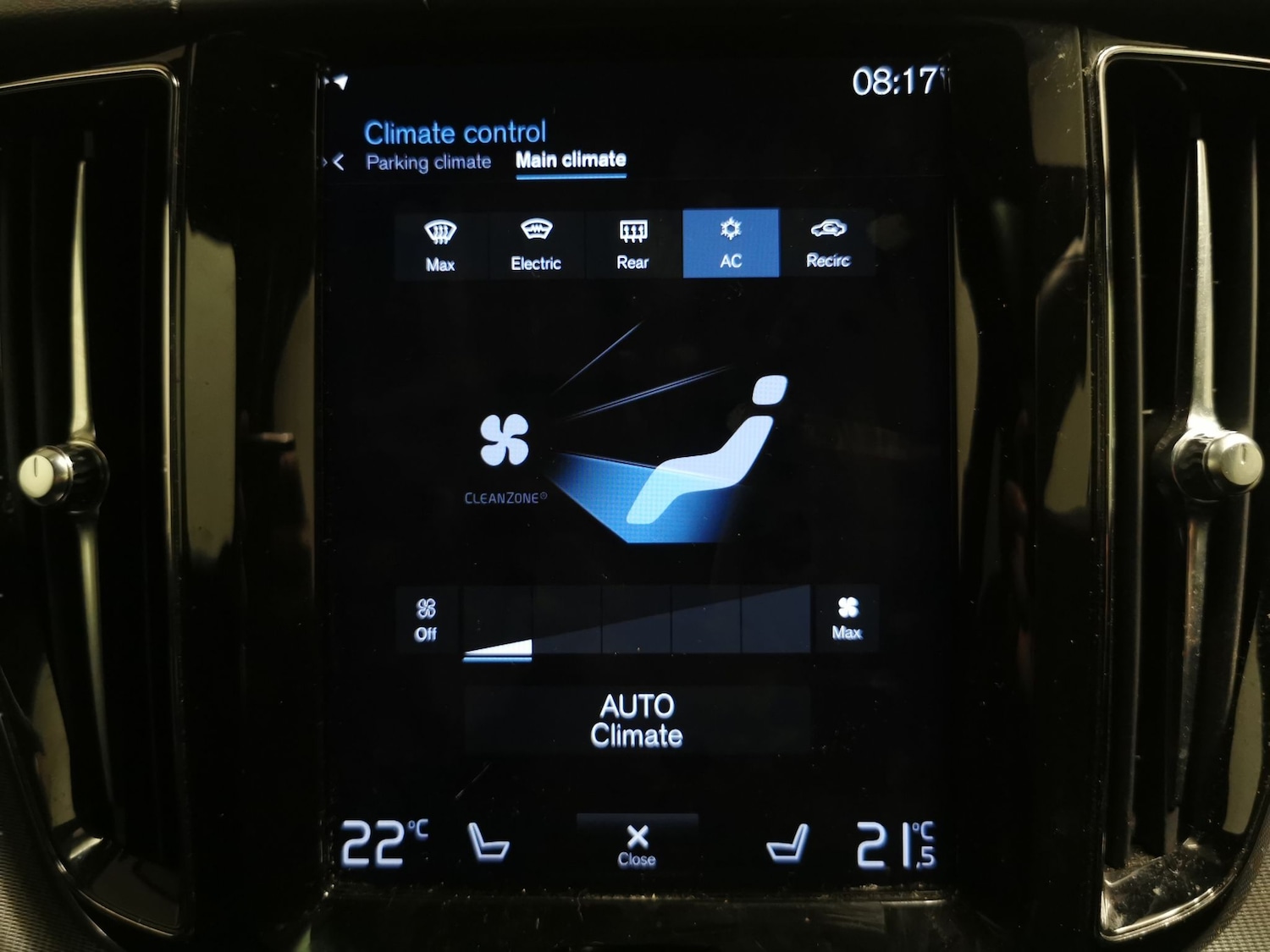 Used Volvo XC60 for sale - 76725391: Photo 18