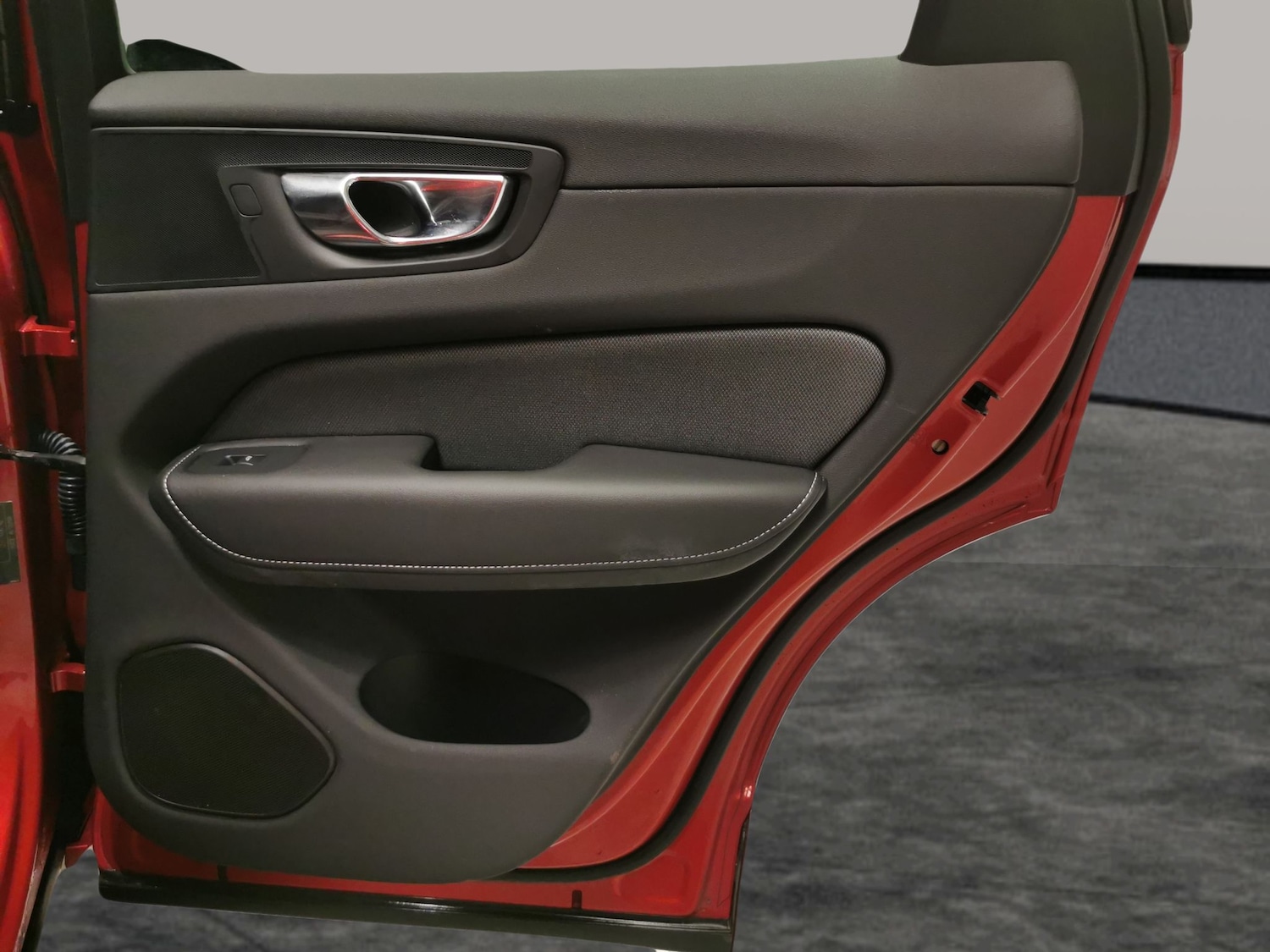 Used Volvo XC60 for sale - 76725391: Photo 28