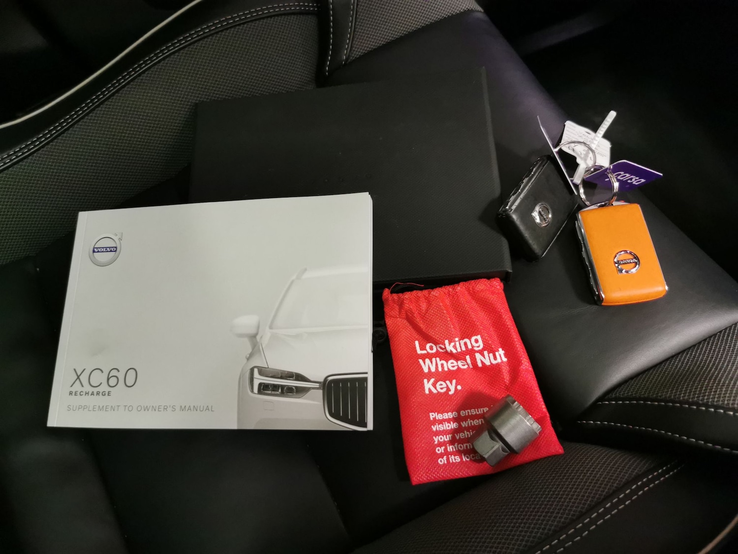 Used Volvo XC60 for sale - 76725391: Photo 31