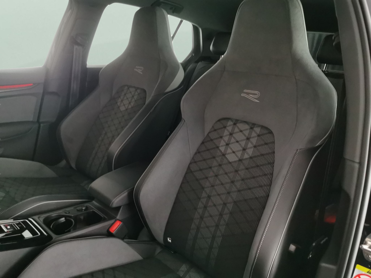 Used Volkswagen Golf 2023 for sale - 77005745: Photo 22