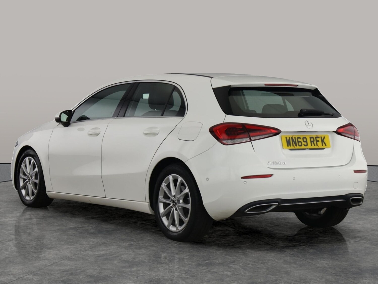 Used Mercedes-Benz A-Class 2019 for sale - 77529928: Photo 8