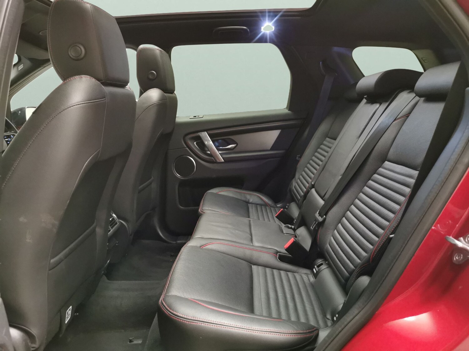 Used Land Rover Discovery Sport 2022 for sale - 78067908: Photo 32