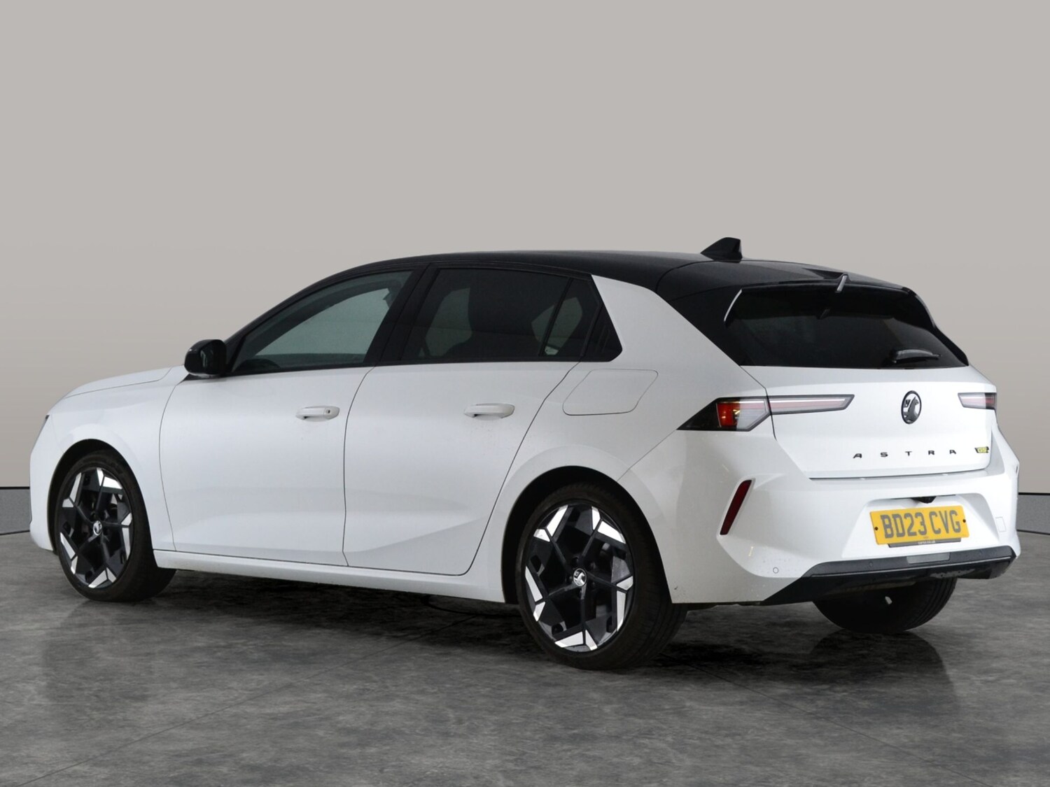 Used Vauxhall Astra 2023 for sale - 78137430: Photo 9