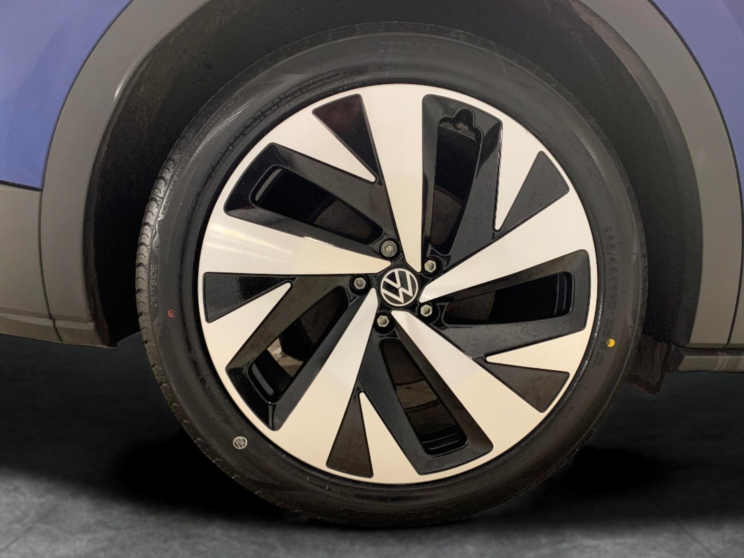 Used Volkswagen ID.4 2022 for sale - 76947059: Photo 24