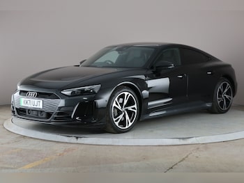 2021 - 93.4kWh Saloon 4dr Electric Auto quattro (476 ps) - HEATED SEATS - LANE DEP