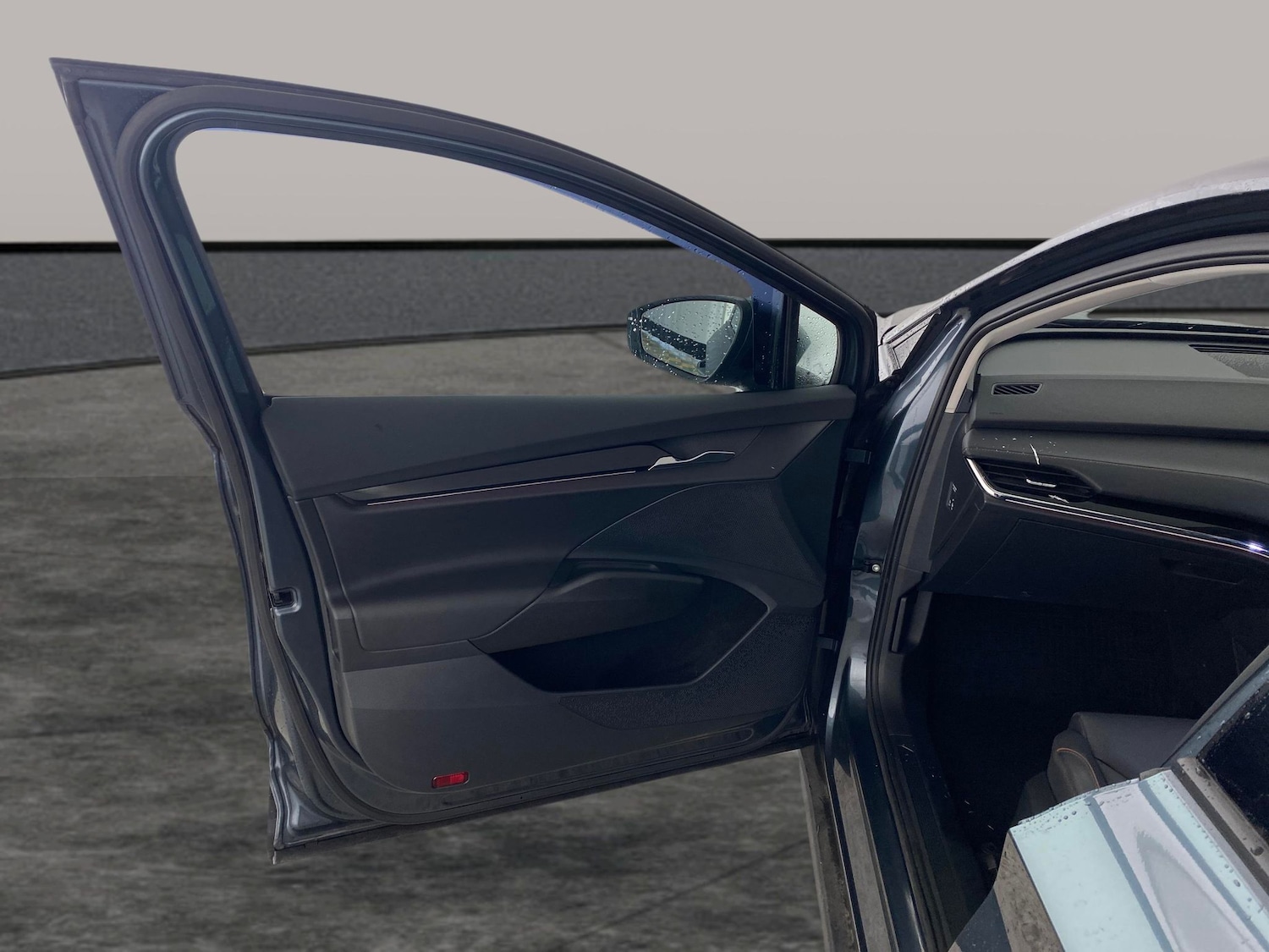 Used Skoda Enyaq 2022 for sale - 77896631: Photo 24