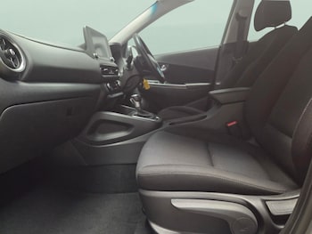 Used Hyundai KONA 2023 for sale - 79369765: Photo