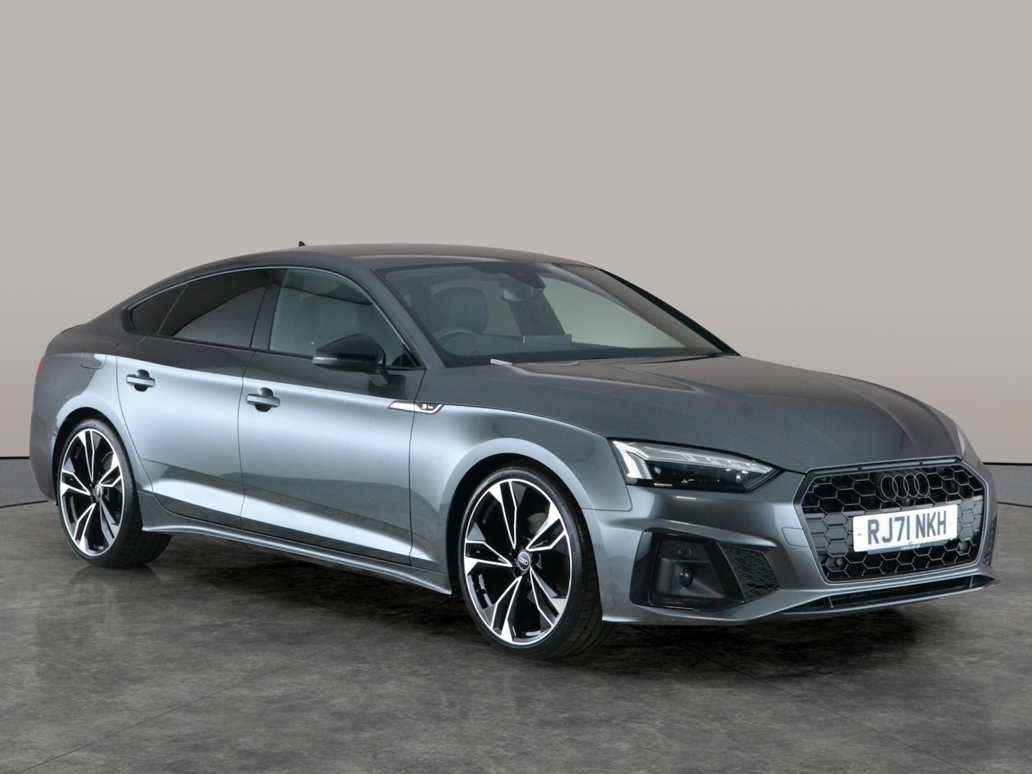 Used Audi A5 2022 for sale - 77505488: Photo 8