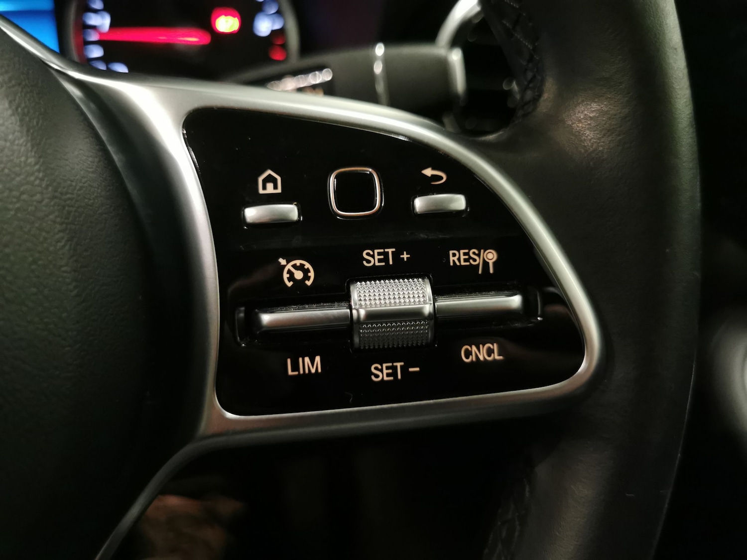 Used Mercedes-Benz GLC 2020 for sale - 76403007: Photo 24