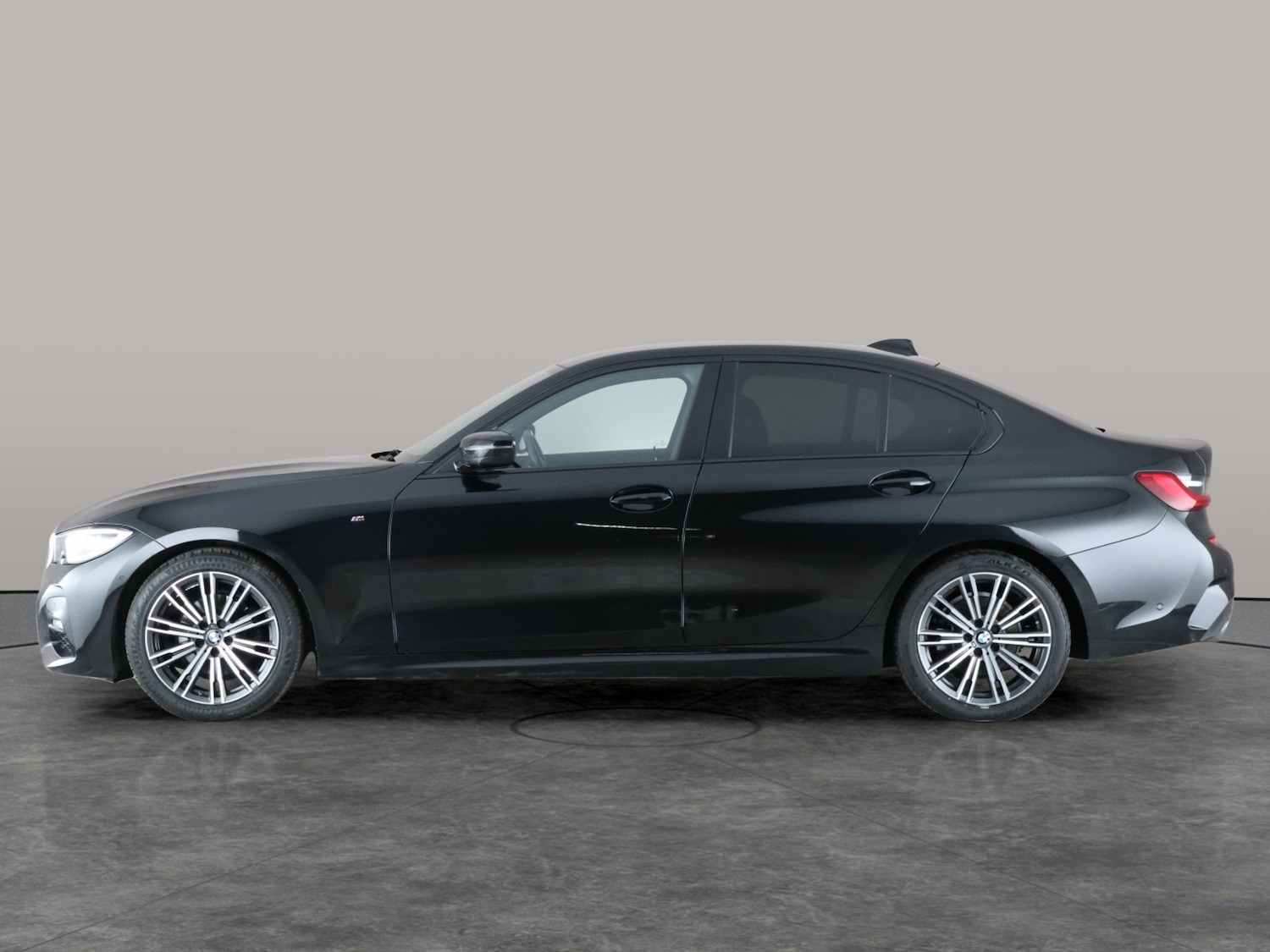 Used BMW 3 Series 2020 for sale - 77135122: Photo 13