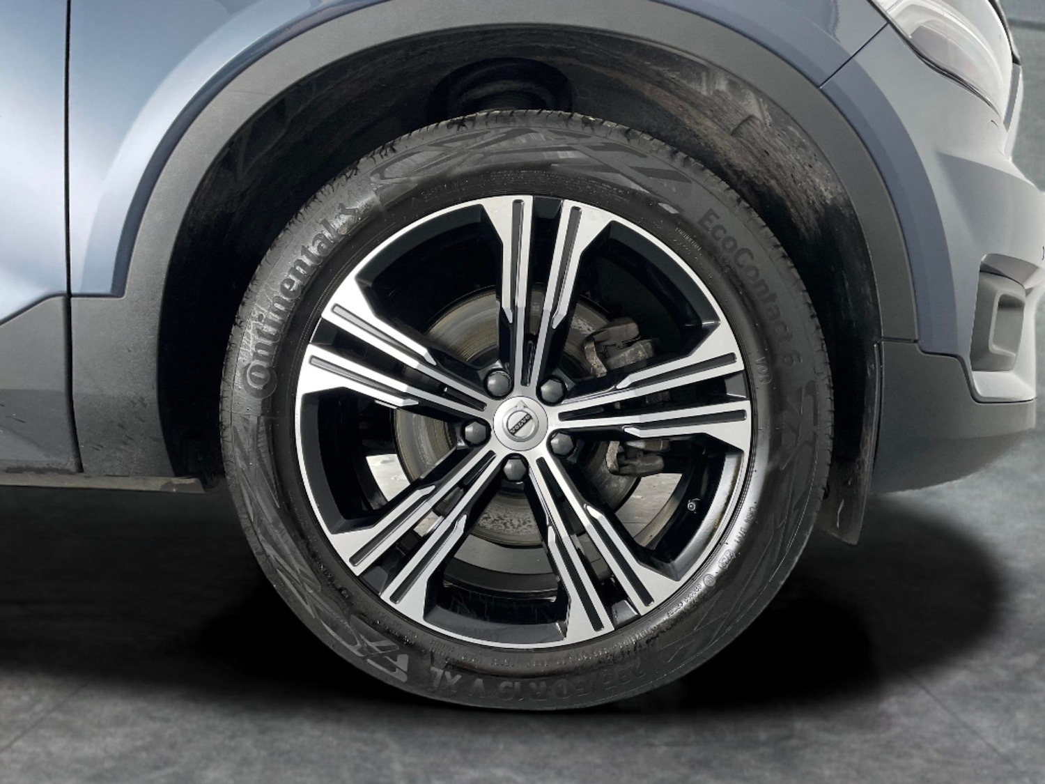 Used Volvo XC40 2020 for sale - 76452497: Photo 40