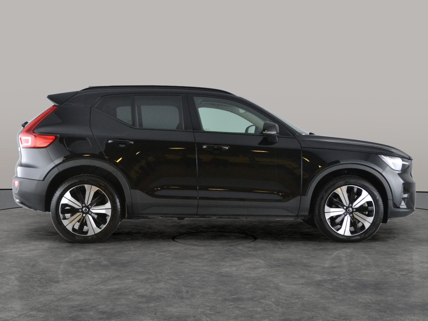 Used Volvo XC40 2022 for sale - 76450169: Photo 16
