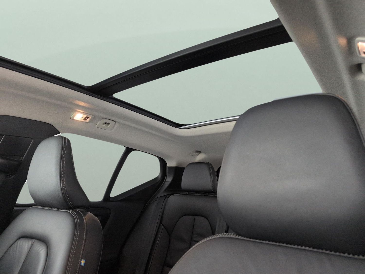 Used Volvo XC40 2022 for sale - 76450169: Photo 5