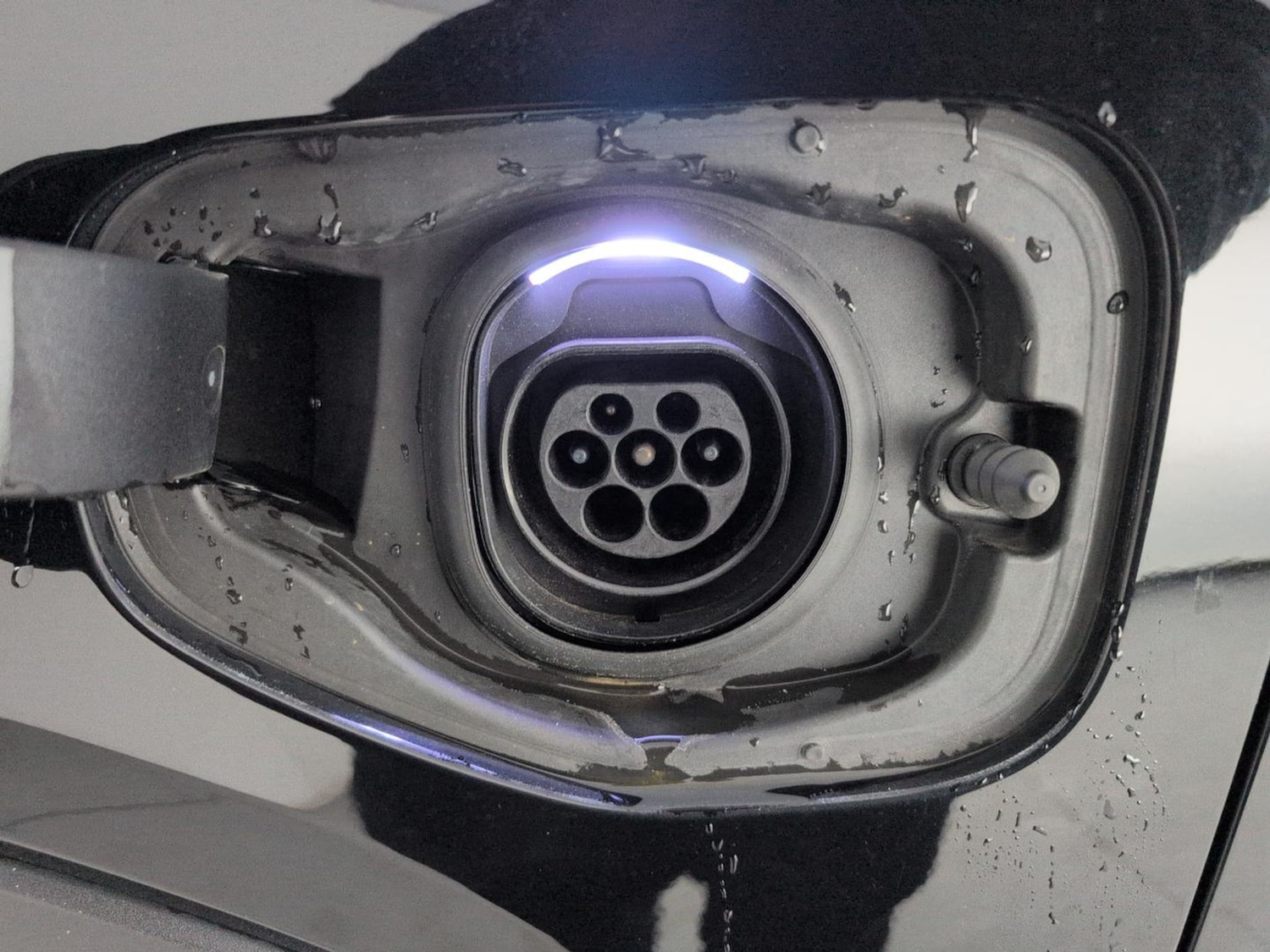 Used Volvo XC40 2022 for sale - 76450169: Photo 52