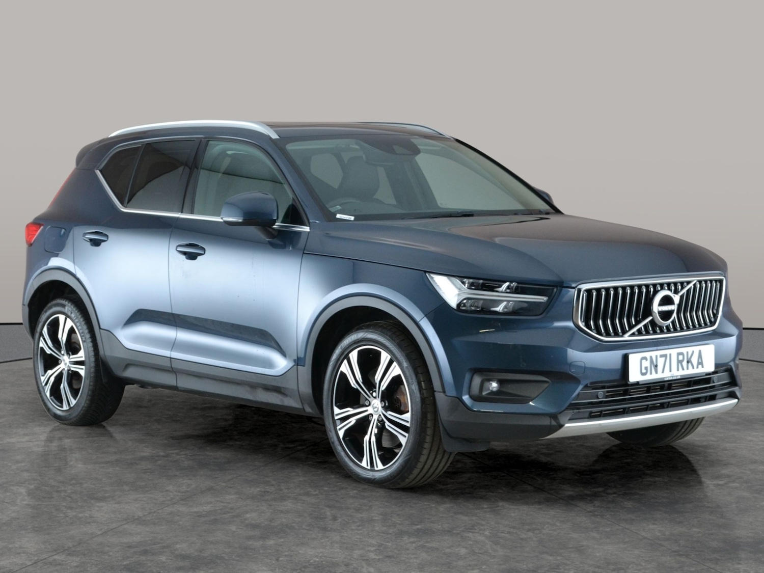 Used Volvo XC40 2021 for sale - 77241320: Photo 10