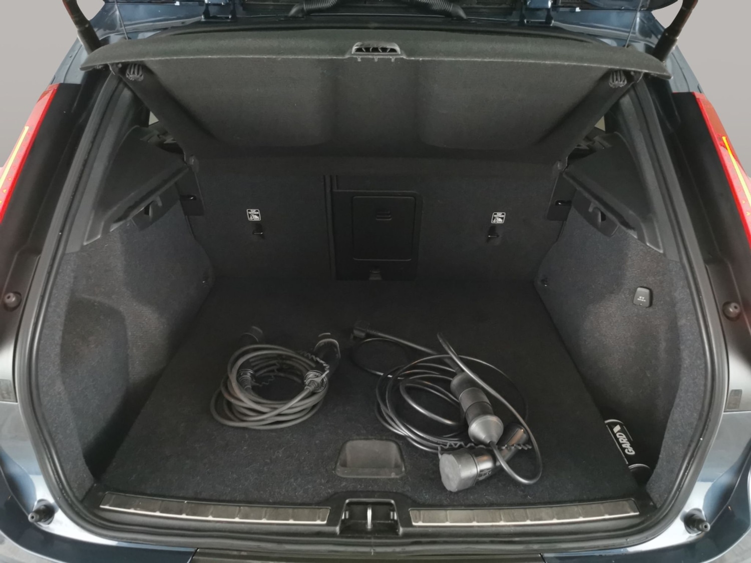 Used Volvo XC40 2021 for sale - 77241320: Photo 37