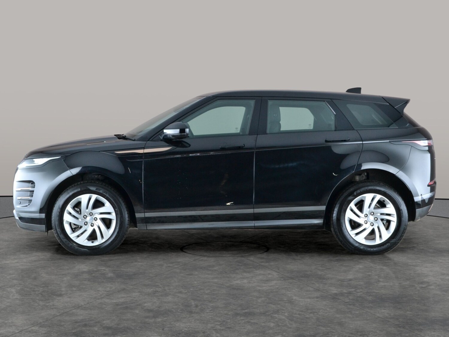 Used Land Rover Range Rover Evoque 2022 for sale - 77347324: Photo 13