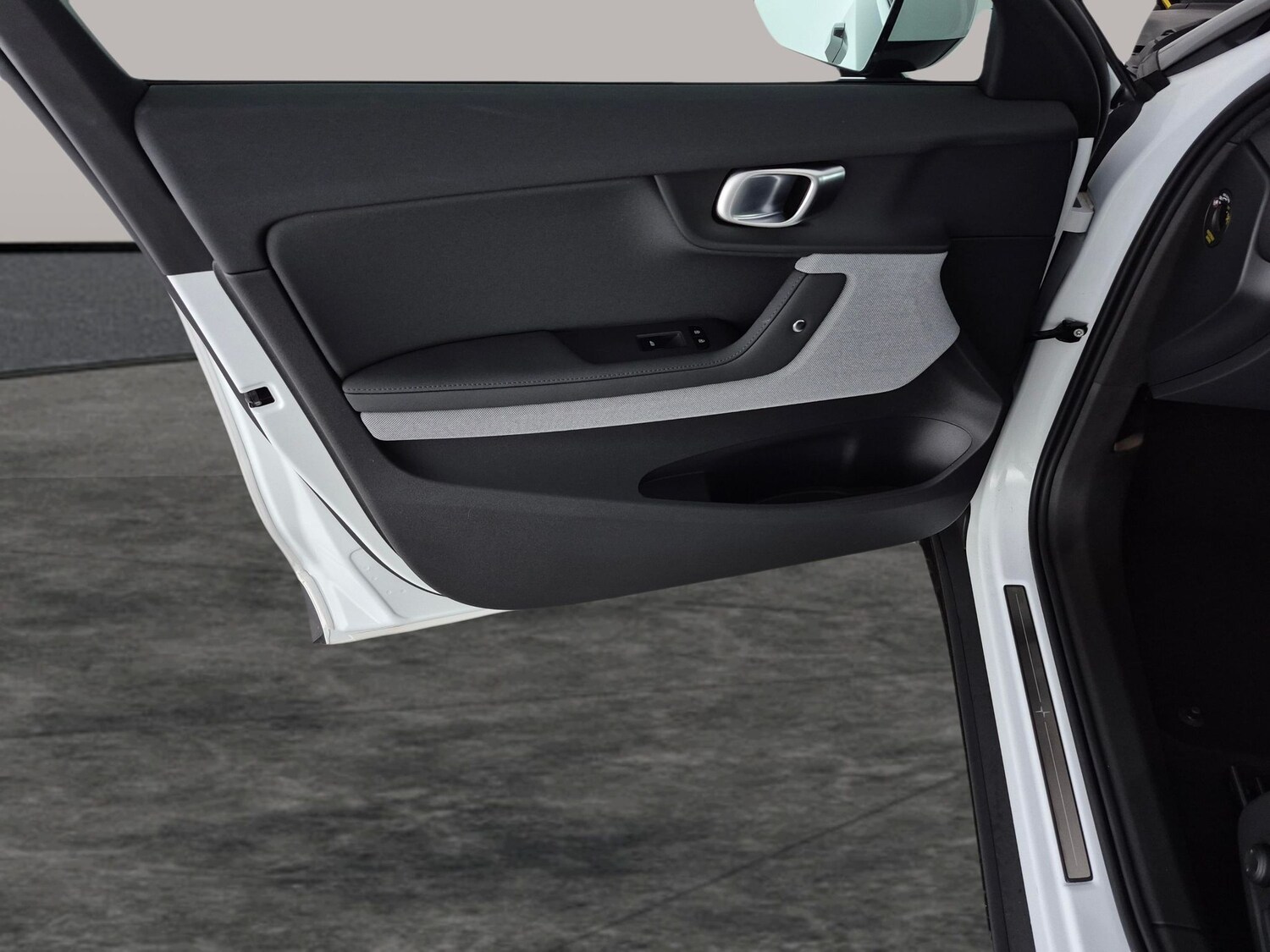 Used Polestar Polestar 2 2023 for sale - 77756083: Photo 32