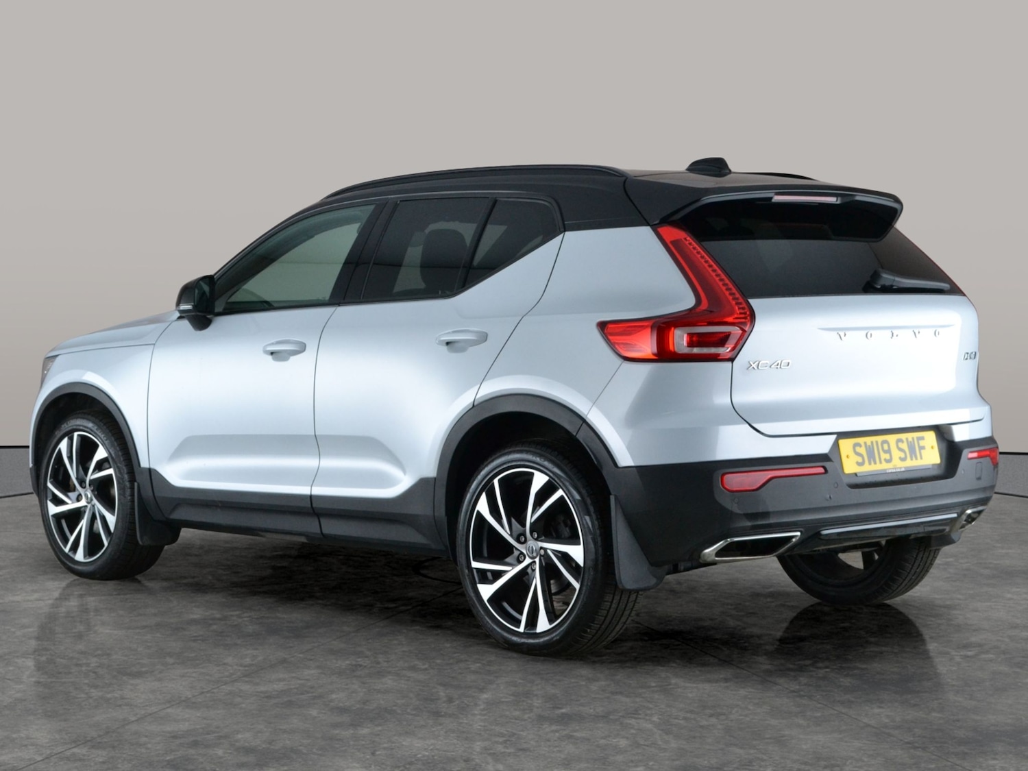 Used Volvo XC40 2019 for sale - 77980658: Photo 12