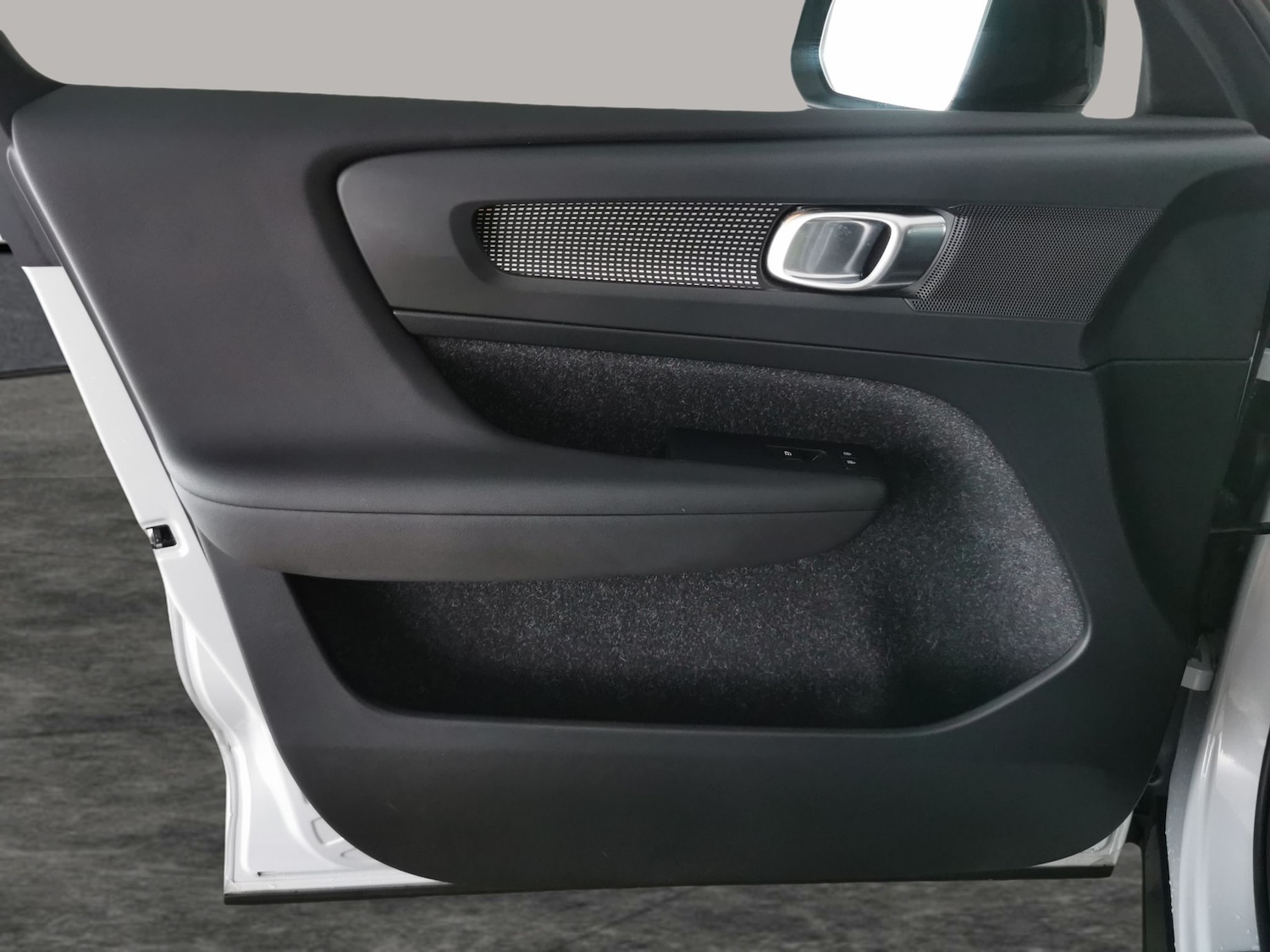 Used Volvo XC40 2019 for sale - 77980658: Photo 28