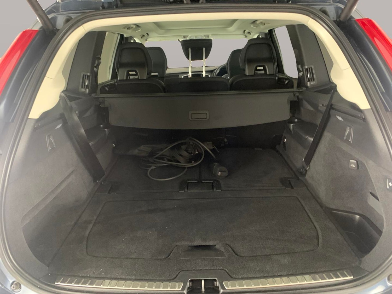 Used Volvo XC90 2022 for sale - 77025732: Photo 32