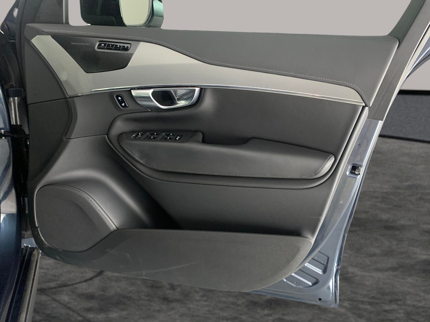 Used Volvo XC90 2022 for sale - 77025732: Photo 36