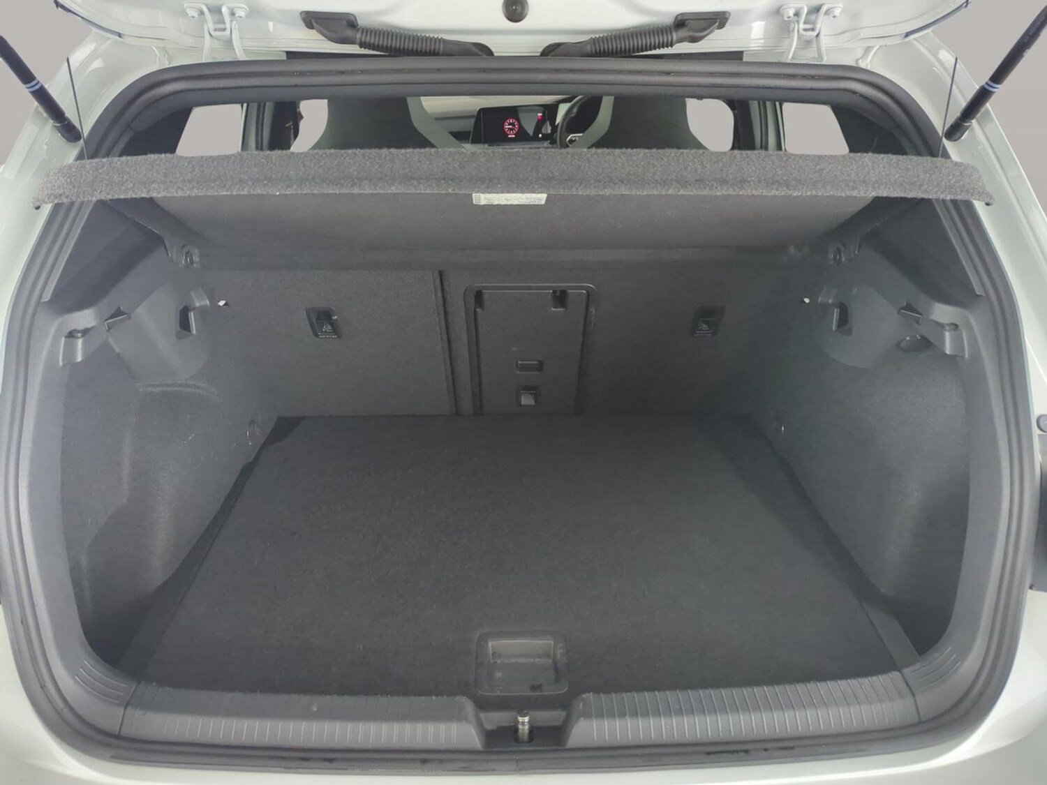 Used Volkswagen Golf 2023 for sale - 78139964: Photo 32