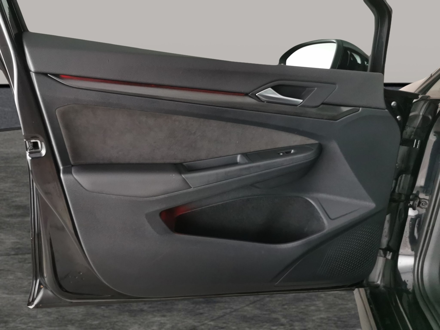 Used Volkswagen Golf 2022 for sale - 77240569: Photo 31