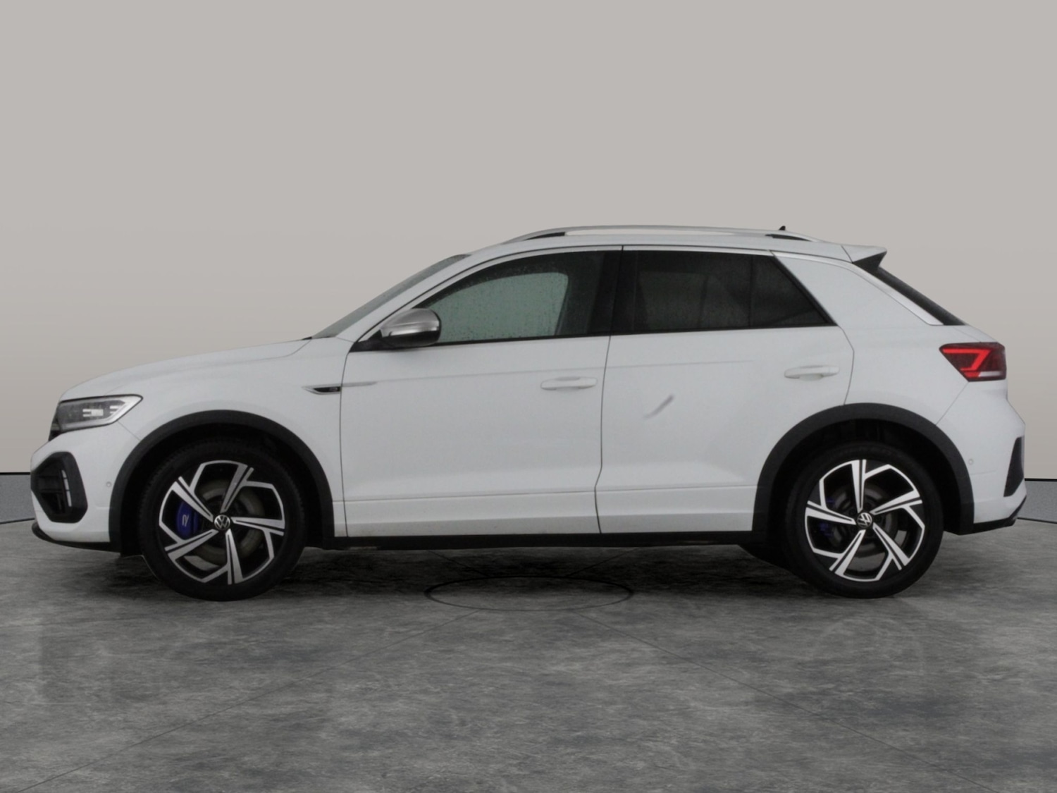 Used Volkswagen T-Roc 2023 for sale - 77701768: Photo 13