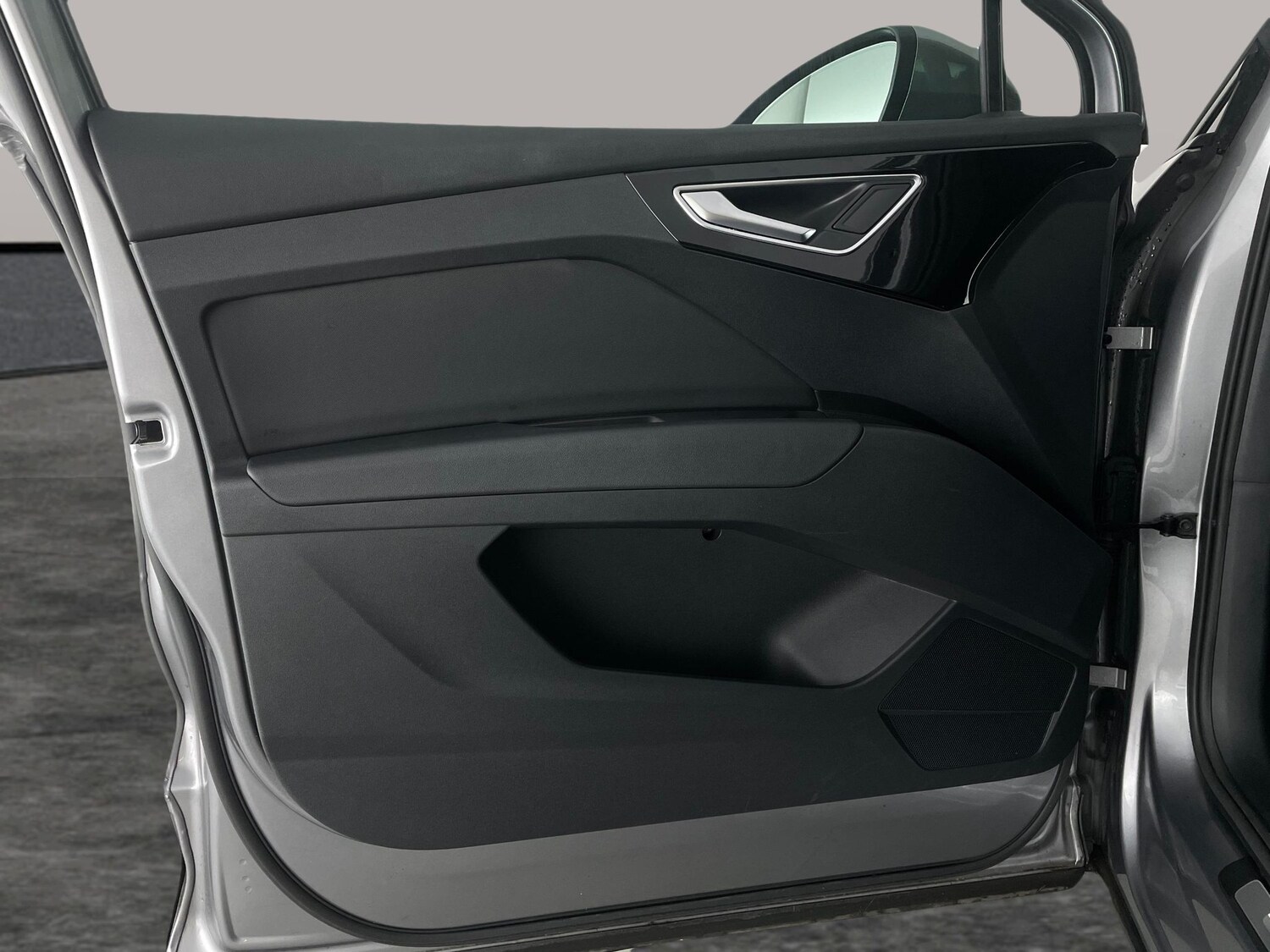 Used Audi Q4 e-tron 2023 for sale - 77951109: Photo 31