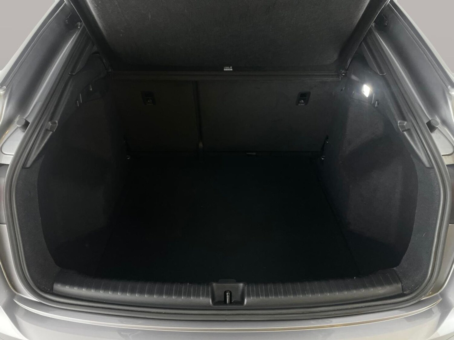 Used Audi Q4 e-tron 2023 for sale - 77951109: Photo 36