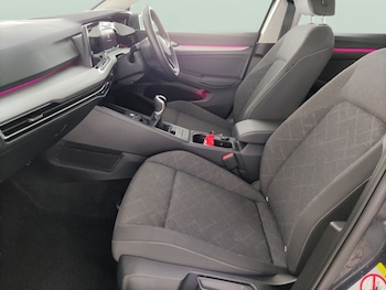 Used Volkswagen Golf 2023 for sale - 78880942: Photo
