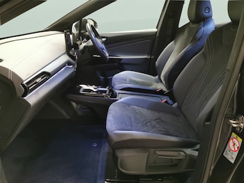 Used Volkswagen ID.4 2022 for sale - 77543104: Photo