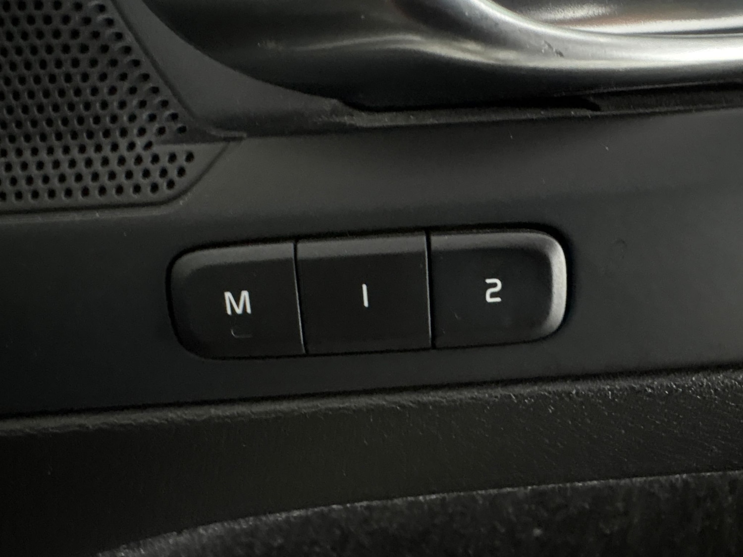 Used Volvo XC40 2023 for sale - 78187600: Photo 19