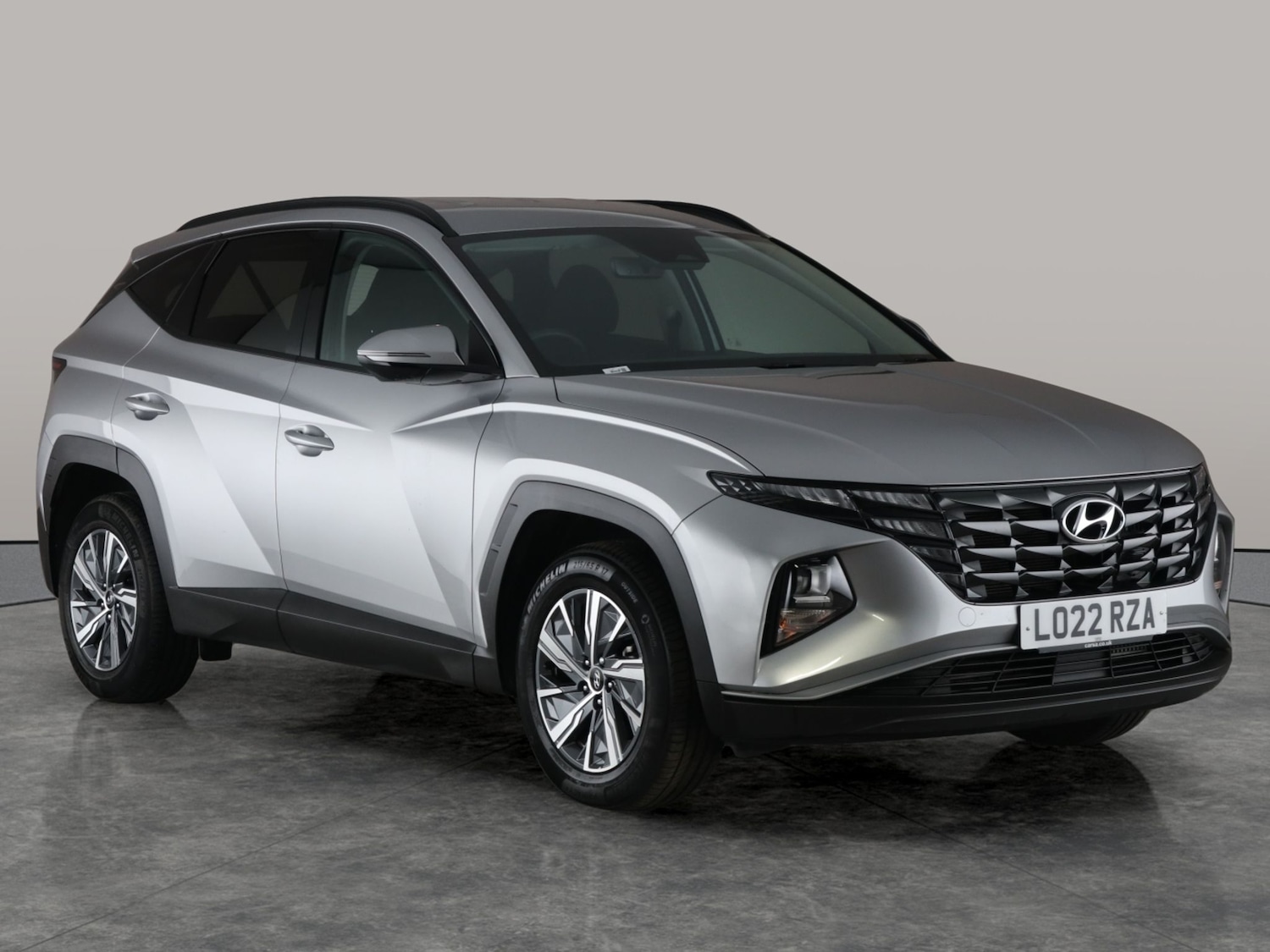 Used Hyundai TUCSON for sale - 76999652: Photo 8