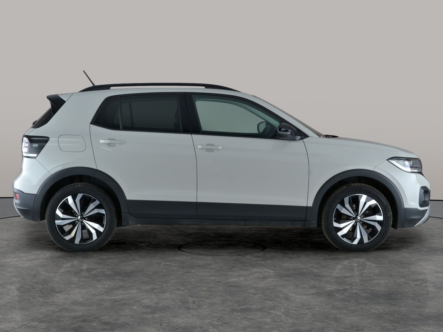Used Volkswagen T-Cross 2023 for sale - 77241310: Photo 7