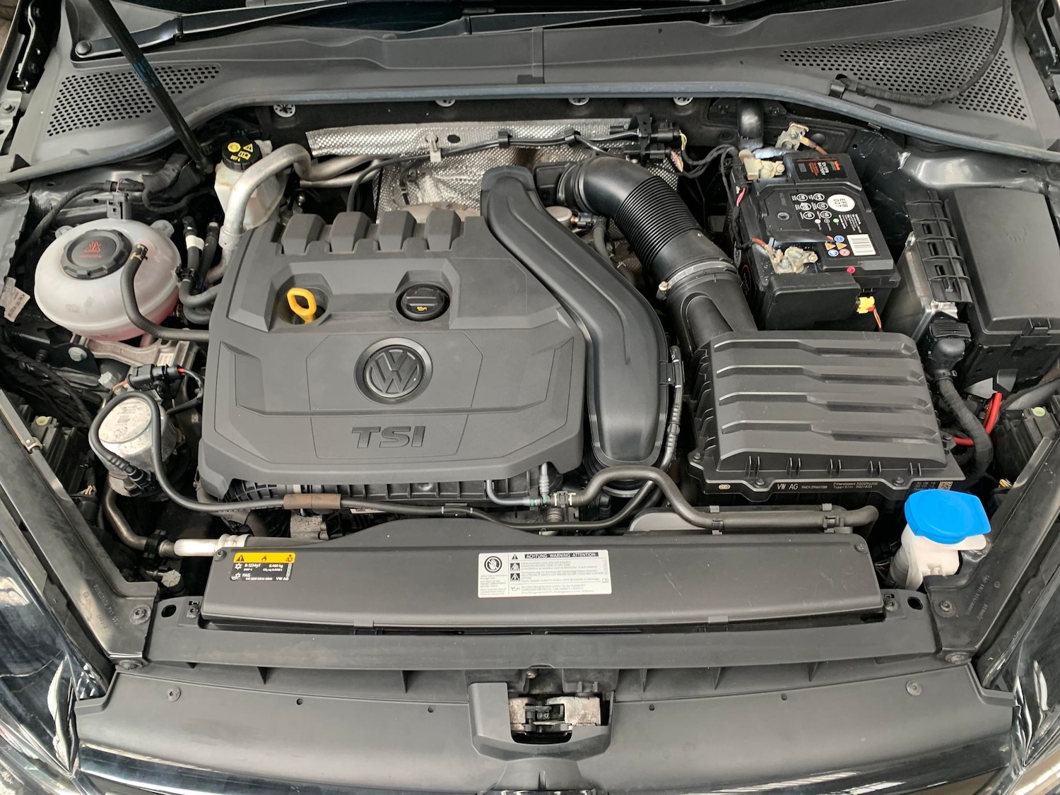 Used Volkswagen Golf 2018 for sale - 76445199: Photo 36